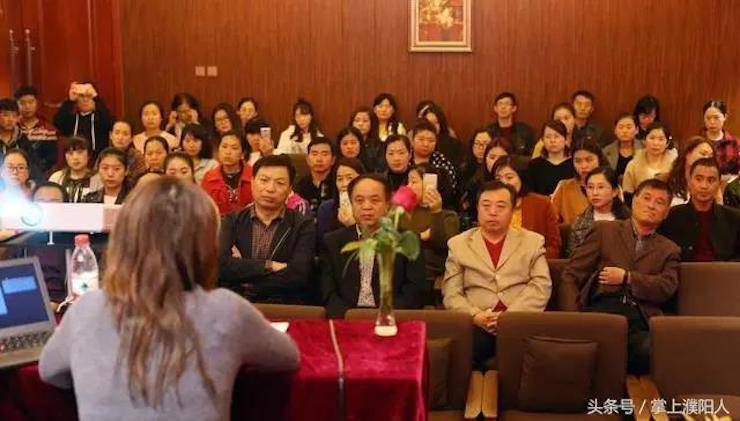 壹定发艺术家朱楣巡讲《练琴的艺术》——安阳、濮阳站完美落幕