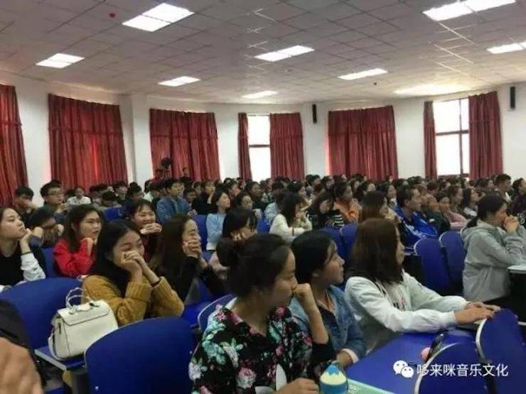 壹定发艺术家朱楣巡讲《练琴的艺术》——安阳、濮阳站完美落幕