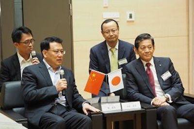 回顾发展历史，畅想科技未来|中国浙江省代表团视察壹定发企业博物馆
